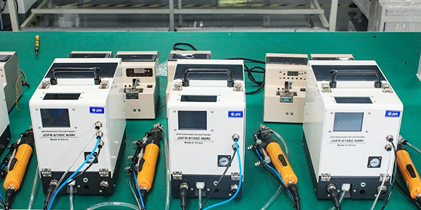 使用自動鎖螺絲機要注意哪些方面？堅豐電子告知您